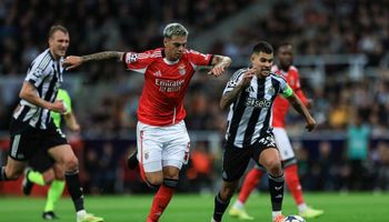 Newcastle United vs Benfica (02:00 – 22/10) | Xem lại trận đấu